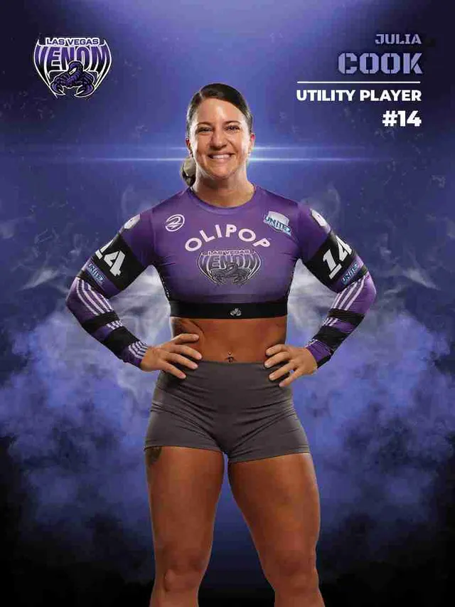 Julia Cook player card