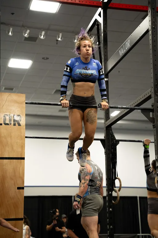 Marissa Oxenford bar muscle up