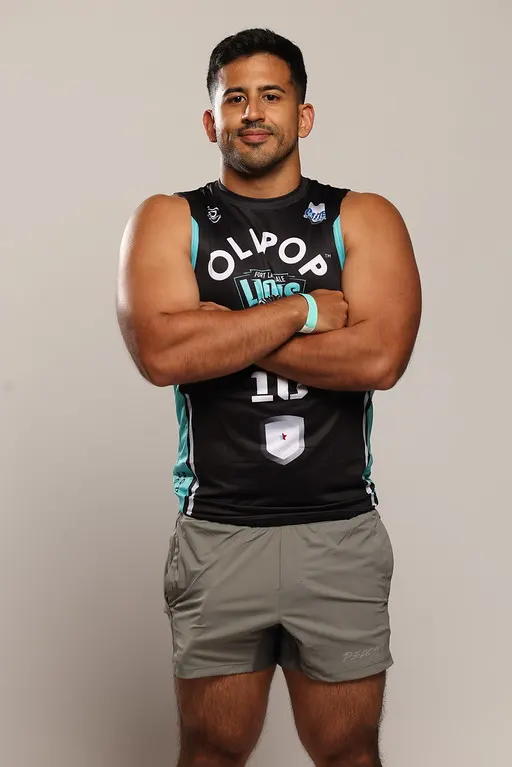 Alexander Velez
