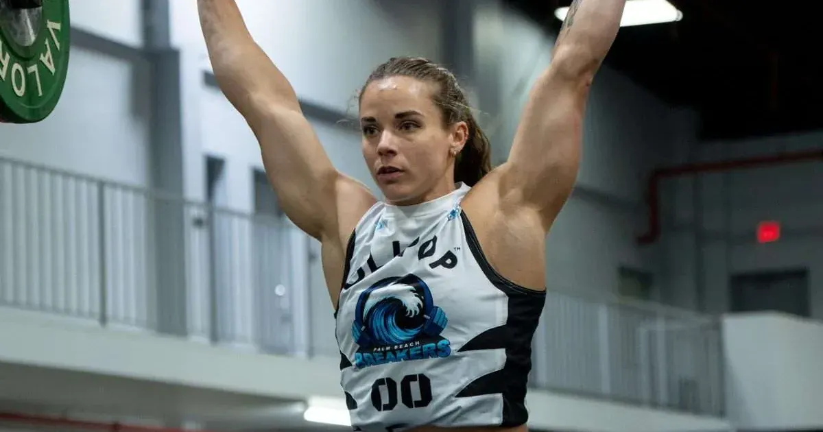 Palm Beach Breakers utility player Ro Scott locks a barbell out overhead during the Breakers vs Sharks 2026 Grid League season opener in Miami