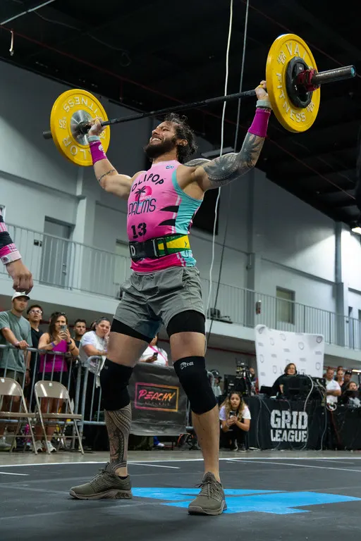 Artur Cabral overhead