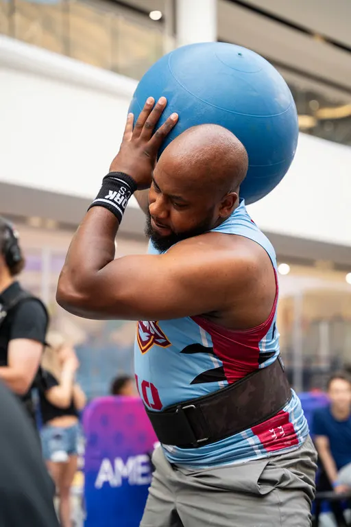 Octavius Baker dball to shoulder
