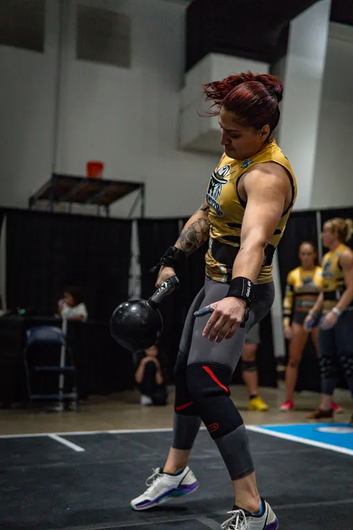 Katherine Jacaman kettlebell clean