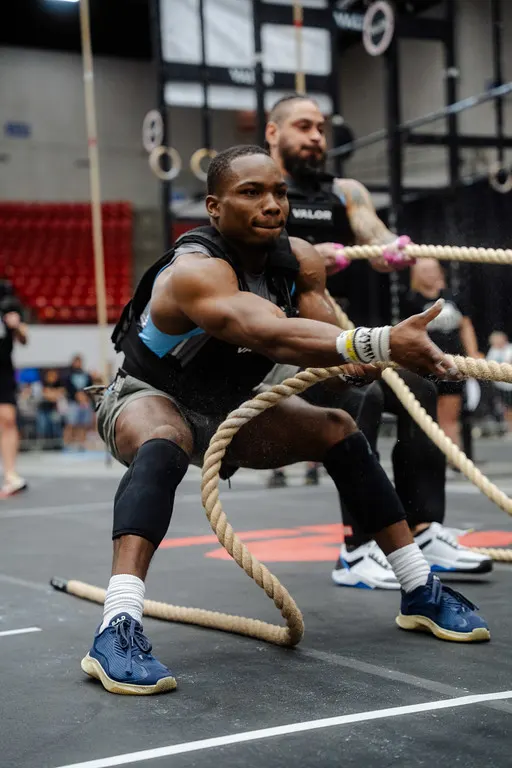 Brandon Farrar rope pull