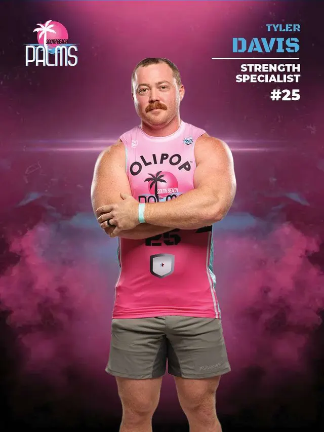 Tyler Davis player card