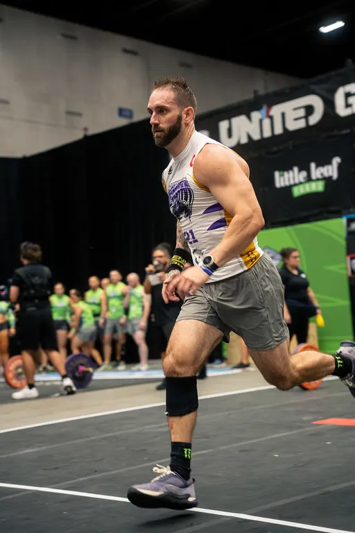 Dakota Shackleton sprinting
