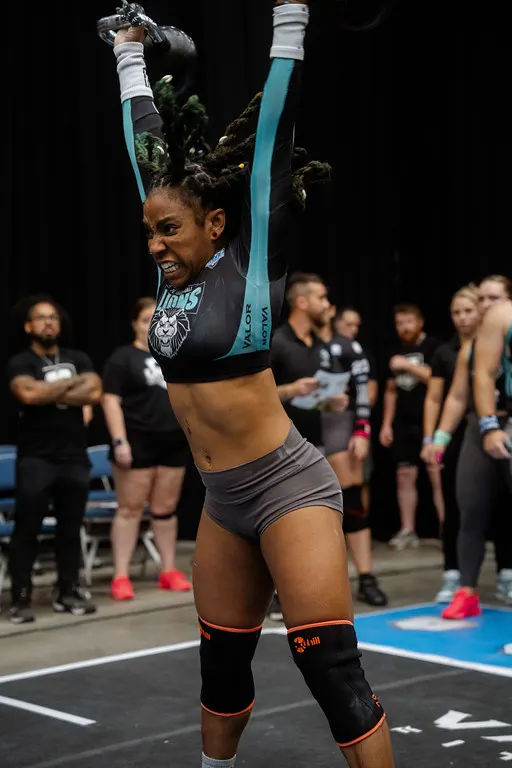 Janine Nicole overhead