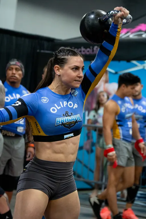 Rebecca Rouse kettlebell snatch