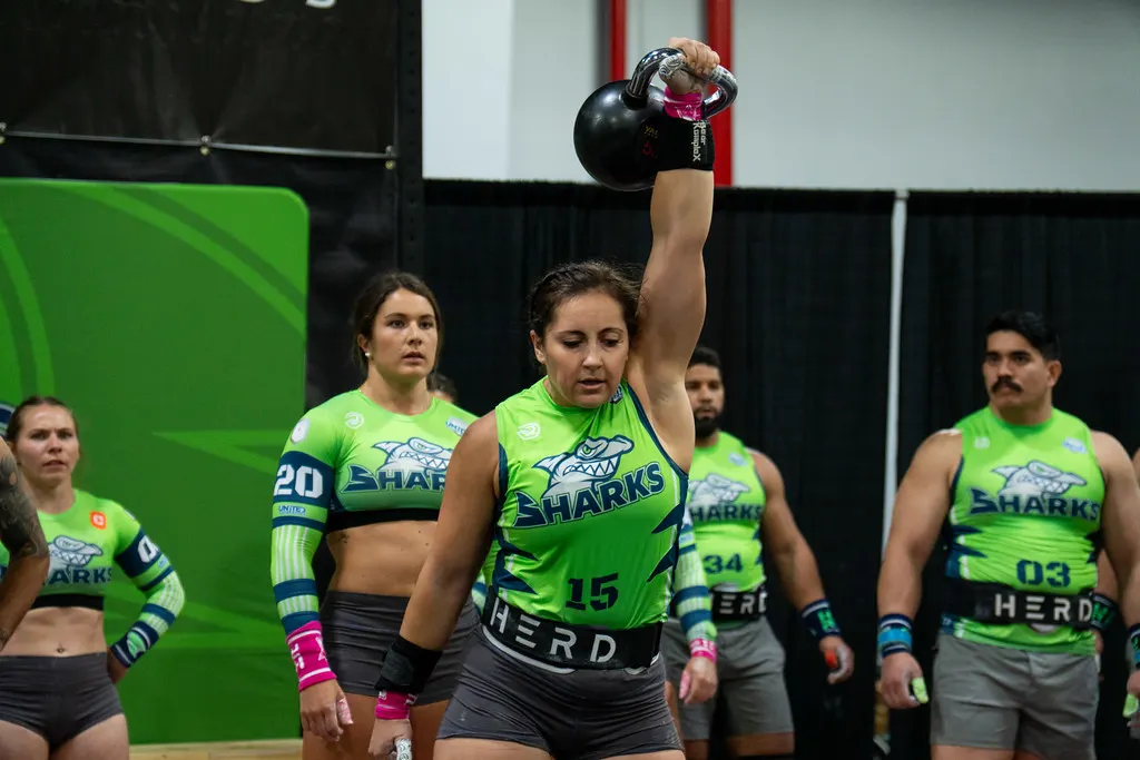 Valerie Gunning kettlebell snatch